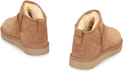 UGG Classic Ultra Mini Ankelstövlar