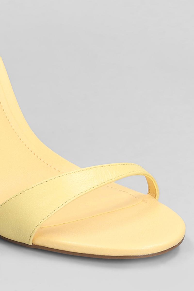 Arezzo Sandaler