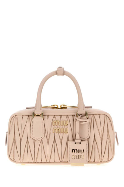 Miu Miu handväskor.