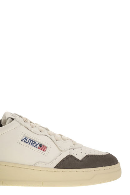 Autrie Sneakers Grå