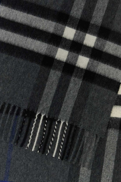 Burberry Halsdukar Och Foularder