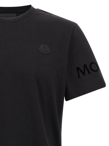 Moncler-t-shirt med logotyp
