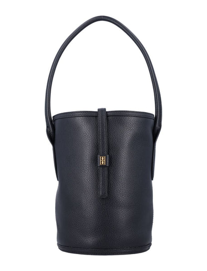 By Malene Birger Marylle Liten Kornig Läder Bucket Bag