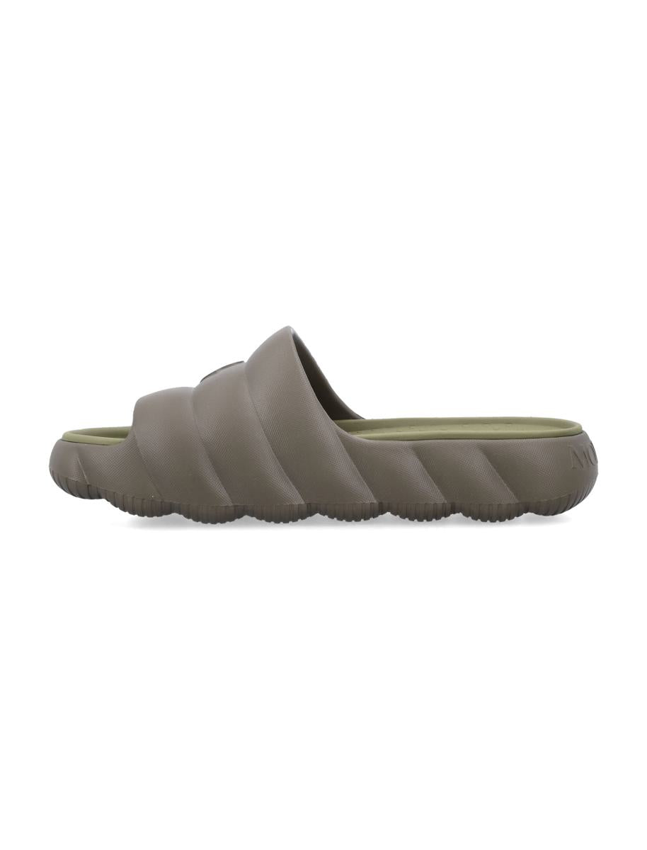 Moncler Lilo quiltade Eva-sandaler