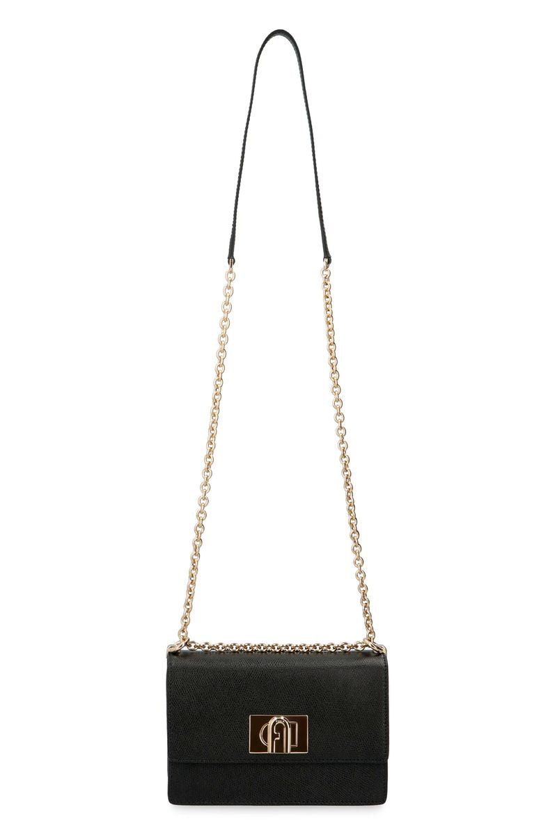 Furla Axelväskor