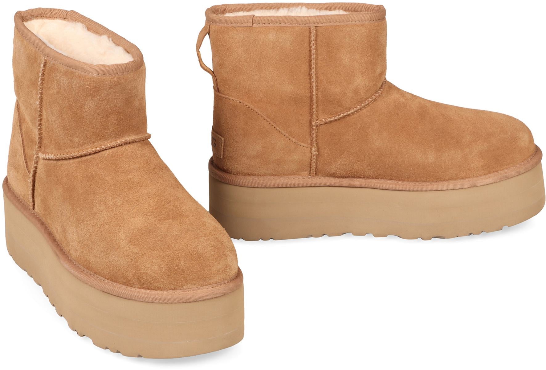 UGG Classic Mini Platåstövlar