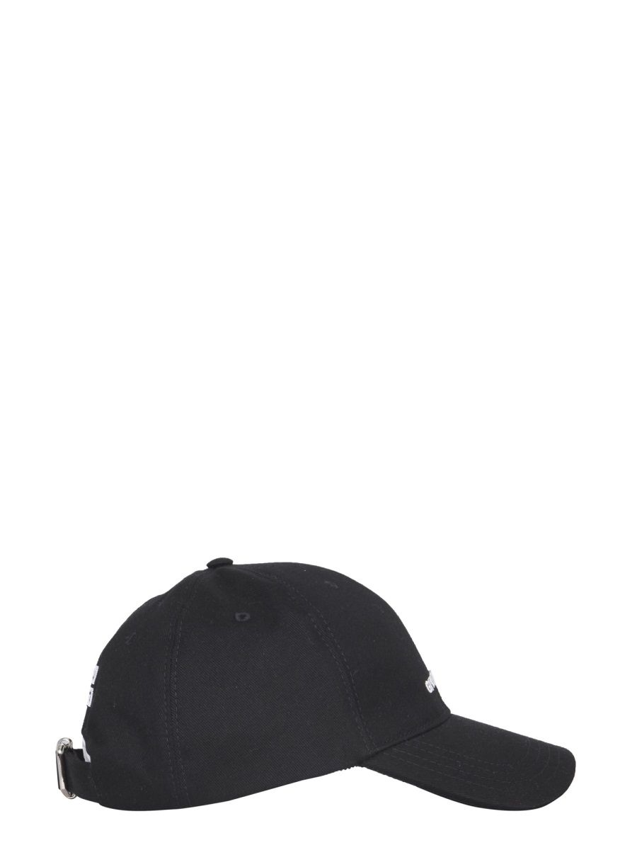 Givenchy-hattar