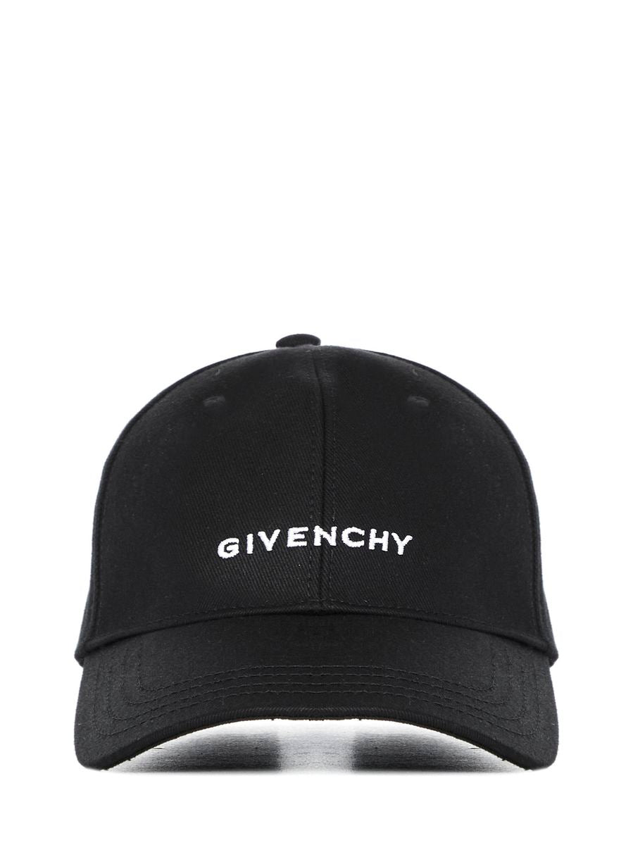 Givenchy-hattar