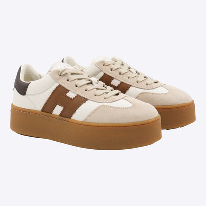 Hogan vita och bruna lädersneakers