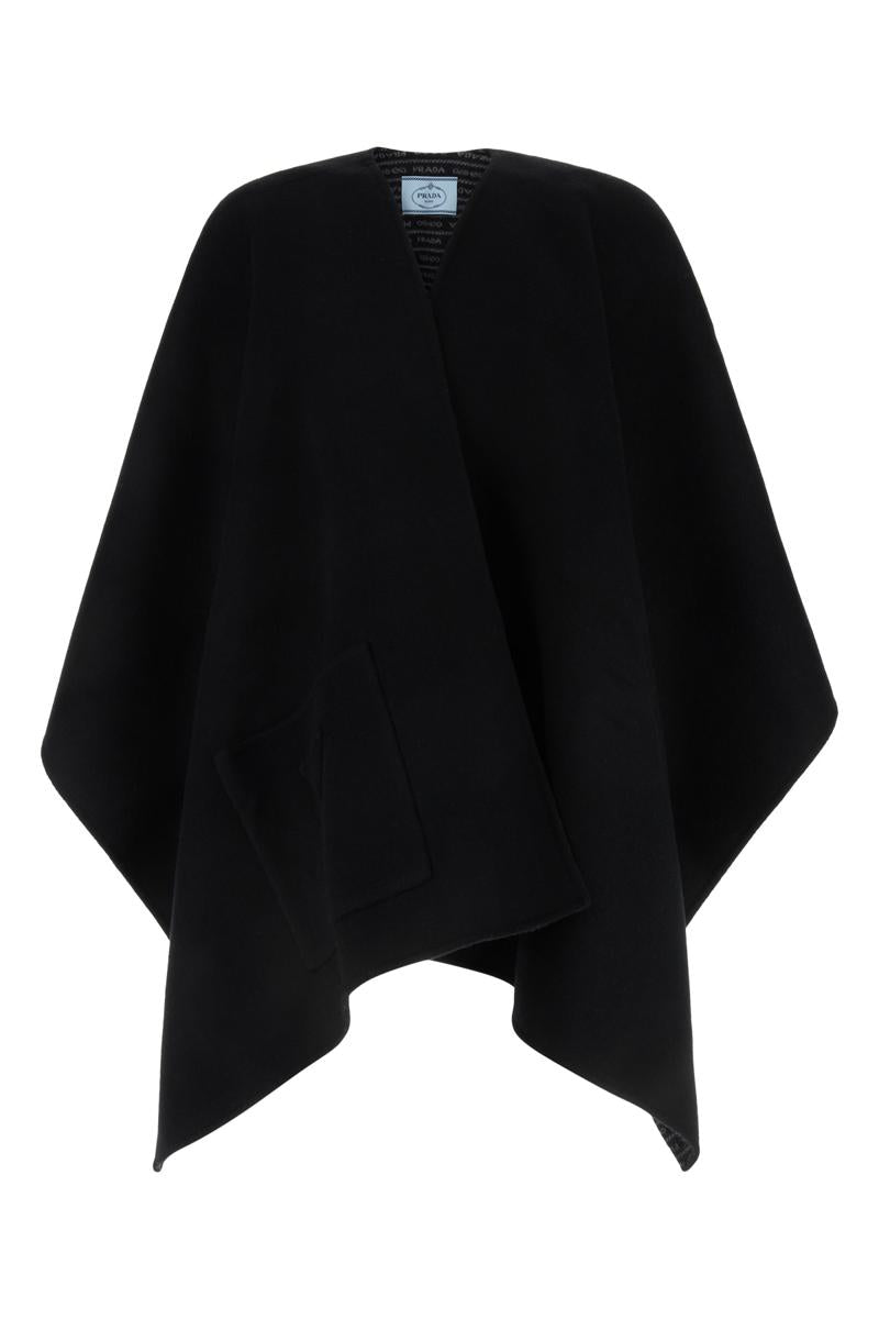 Prada Hattar Och Pannband
