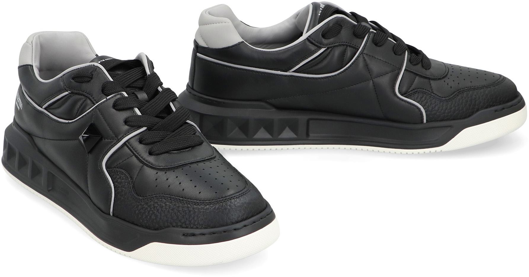Valentino Garavani One Stud Low-Top Sneakers