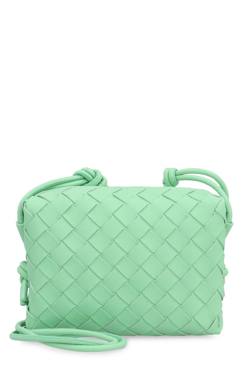 Bottega Veneta Mini Loop-kameraväska i läder