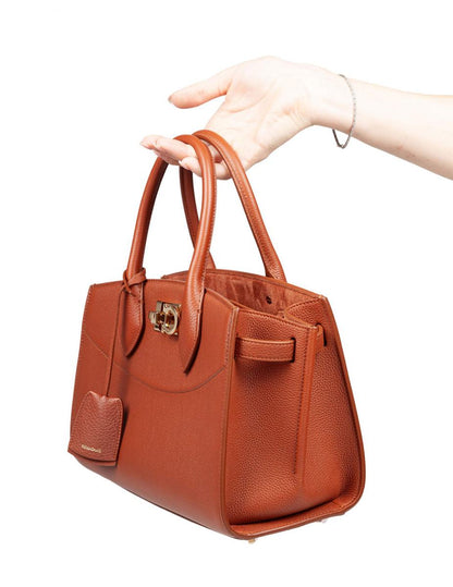 Salvatore Ferragamo hamrad läderhandväska