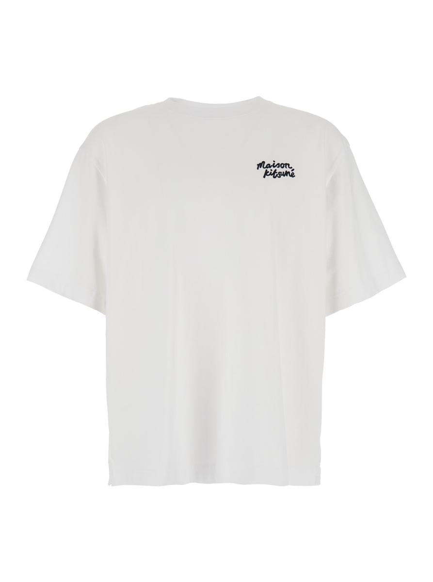 Vit t-shirt med broderad logotyp framtill i bomullsmodell