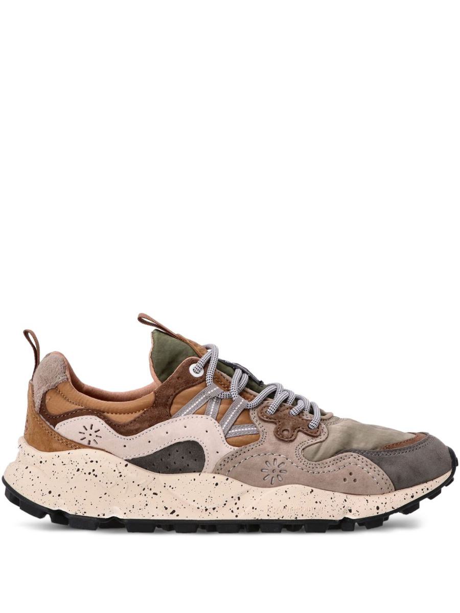 Blommiga bergssneakers