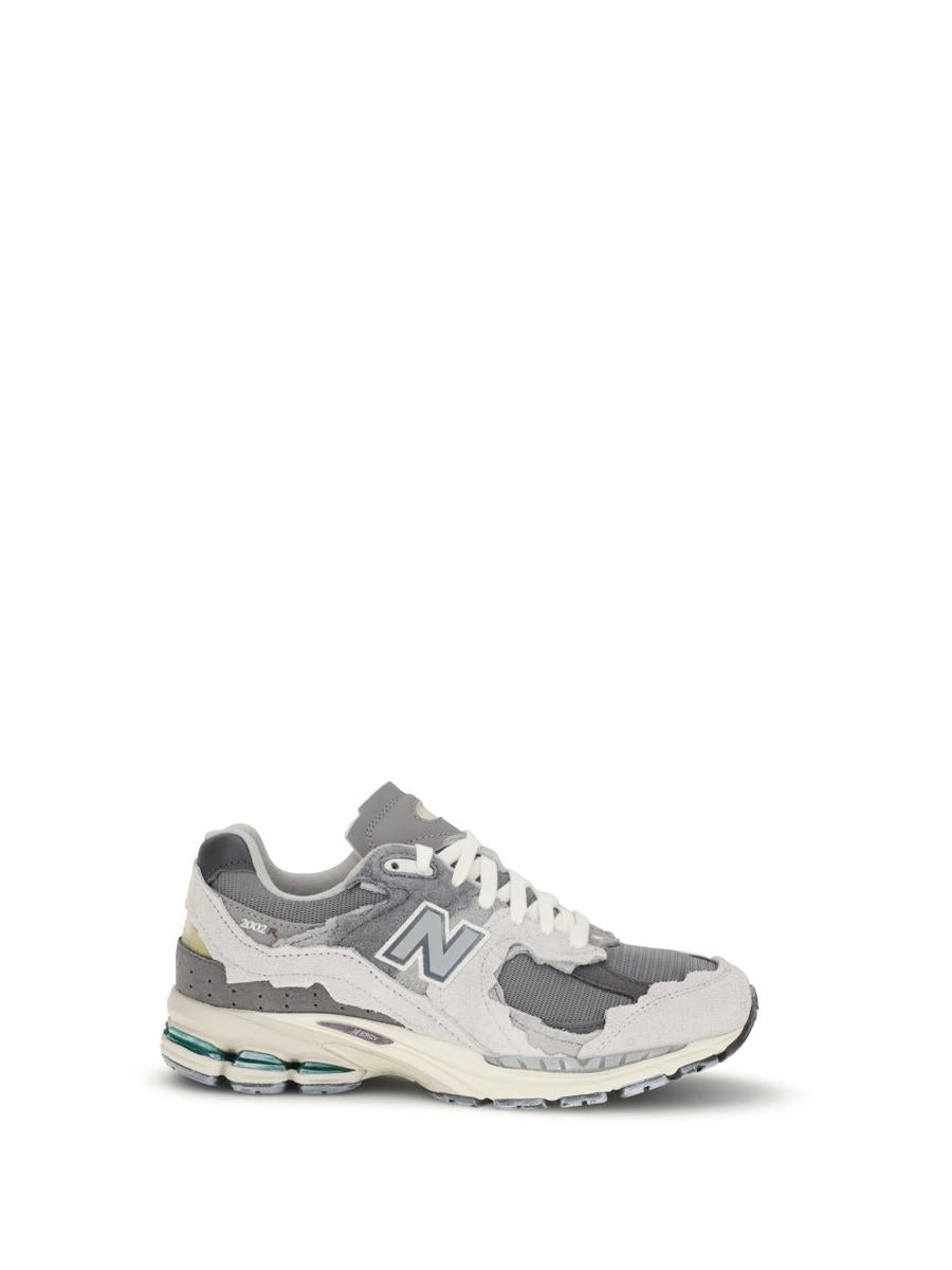 Nya balanssneakers