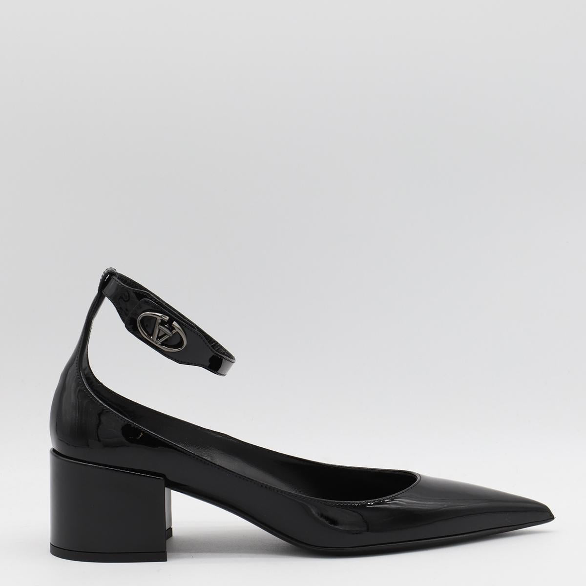 Valentino Garavani svarta läderpumps