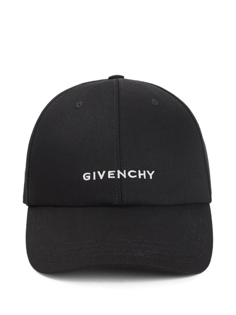 Givenchy-hattar