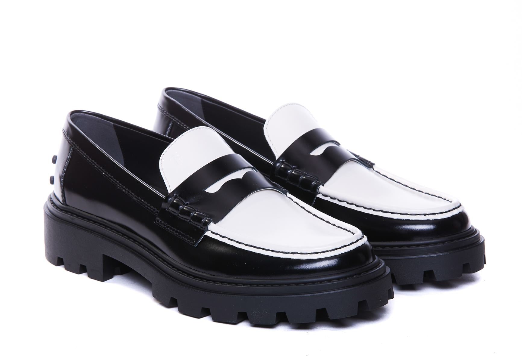 Tod's platta skor