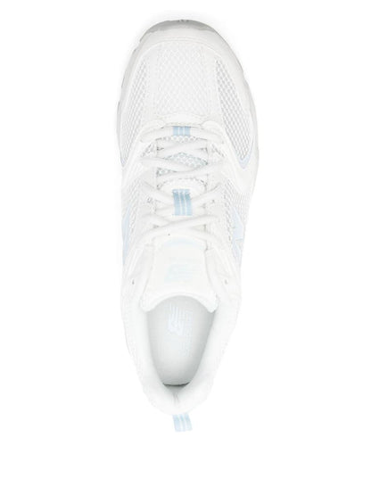 Nya balanssneakers