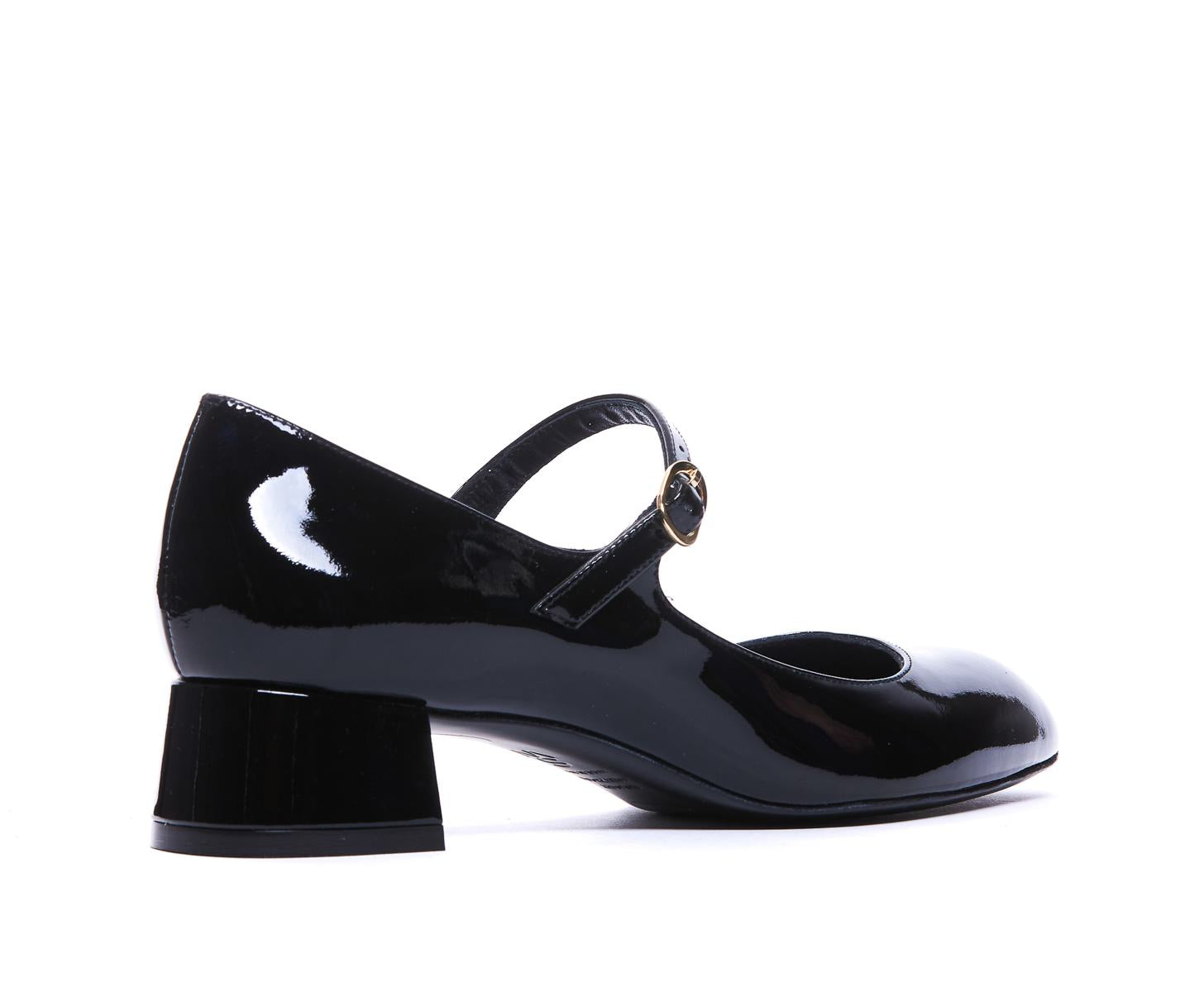 Stuart Weitzman med klack