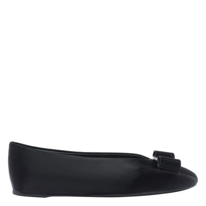 Salvatore Ferragamo platta skor