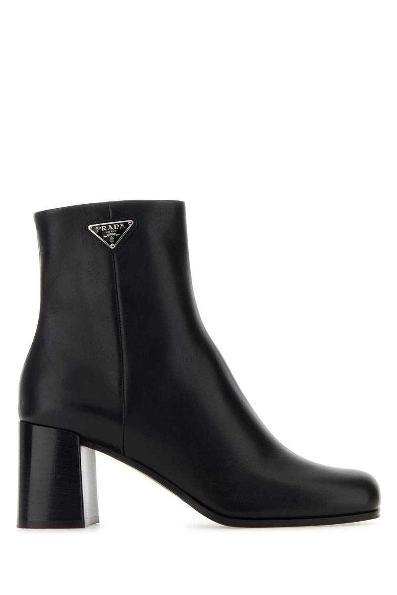 Prada-stövlar