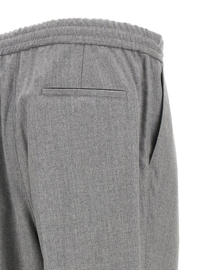 Brunello Cucinelli byxor med plissar framtill