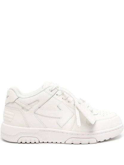 Off-white lädersneakers för kontoret