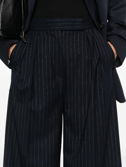 Max Mara-byxor