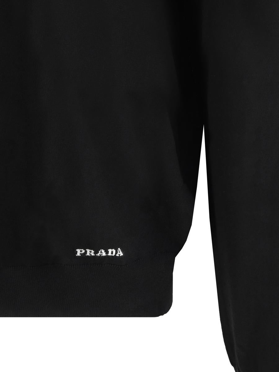 Prada Stickade kläder